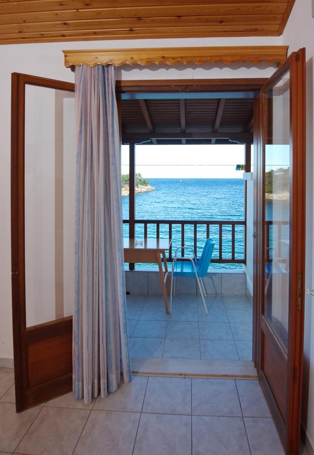 Hotel Ostria Patitírion Esterno foto